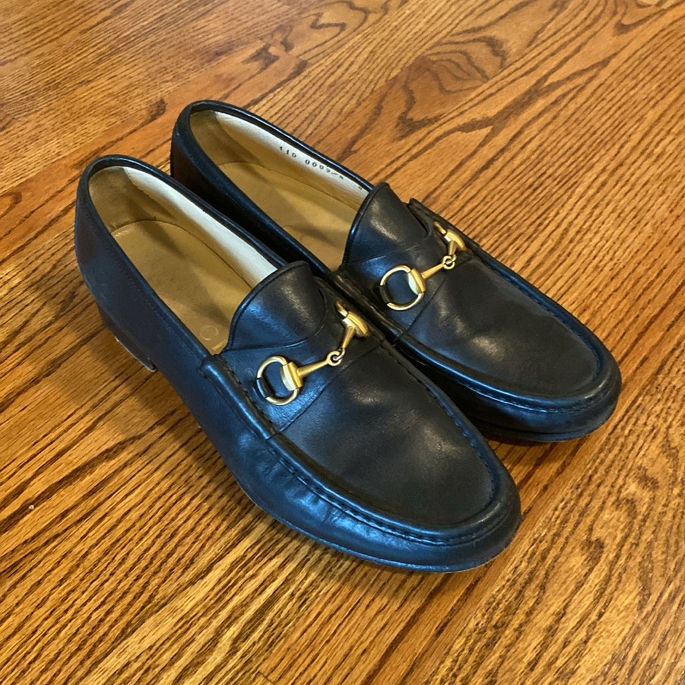 Gucci Black and Gold Leather Loafers
